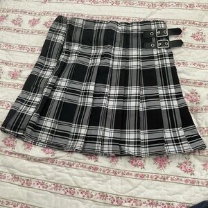 No Boundaries Pleated Skirt